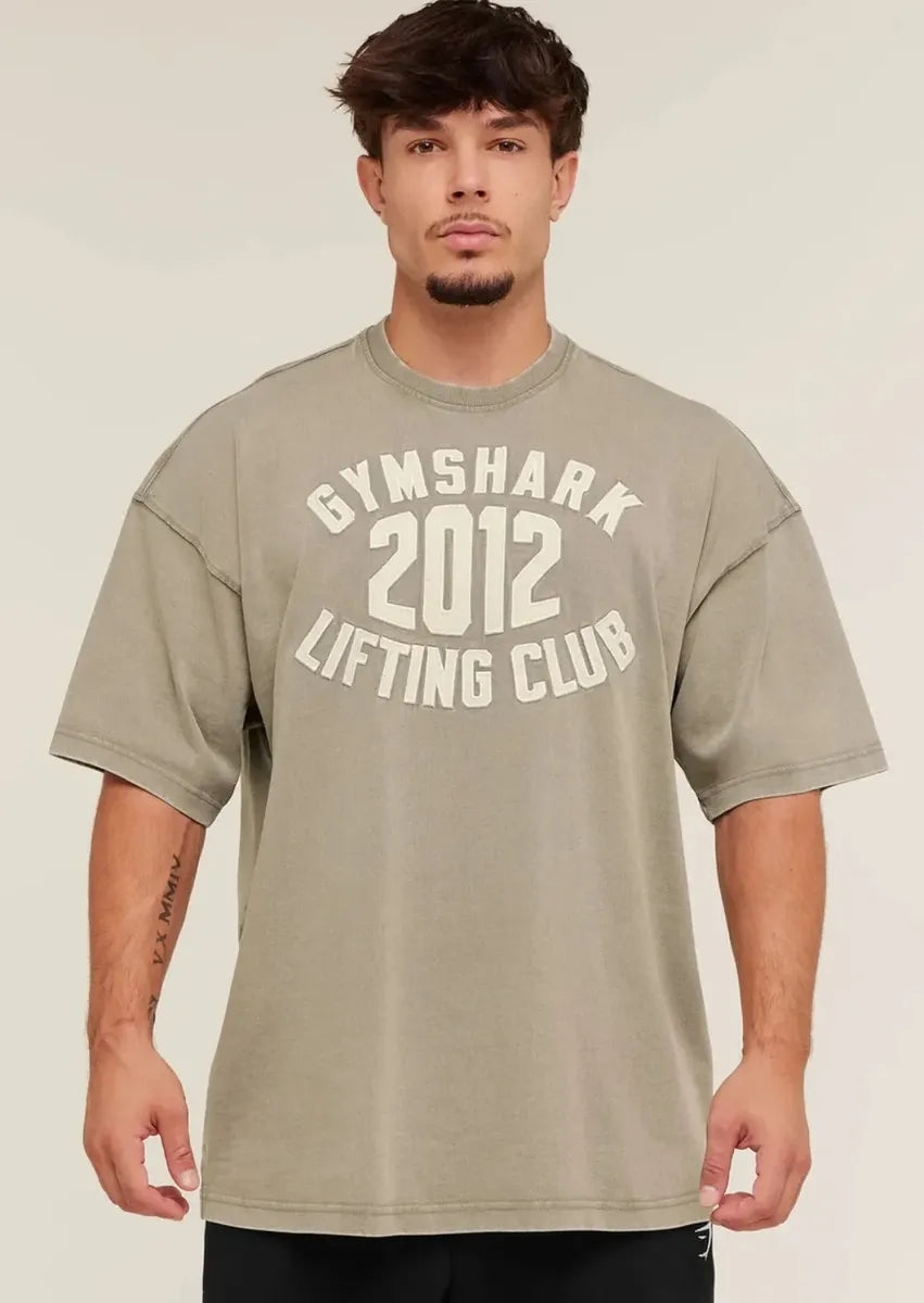 Playera Lifting Club 2012 Extreme Oversize - Café