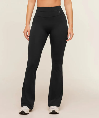 Leggings Acampanados - Negro